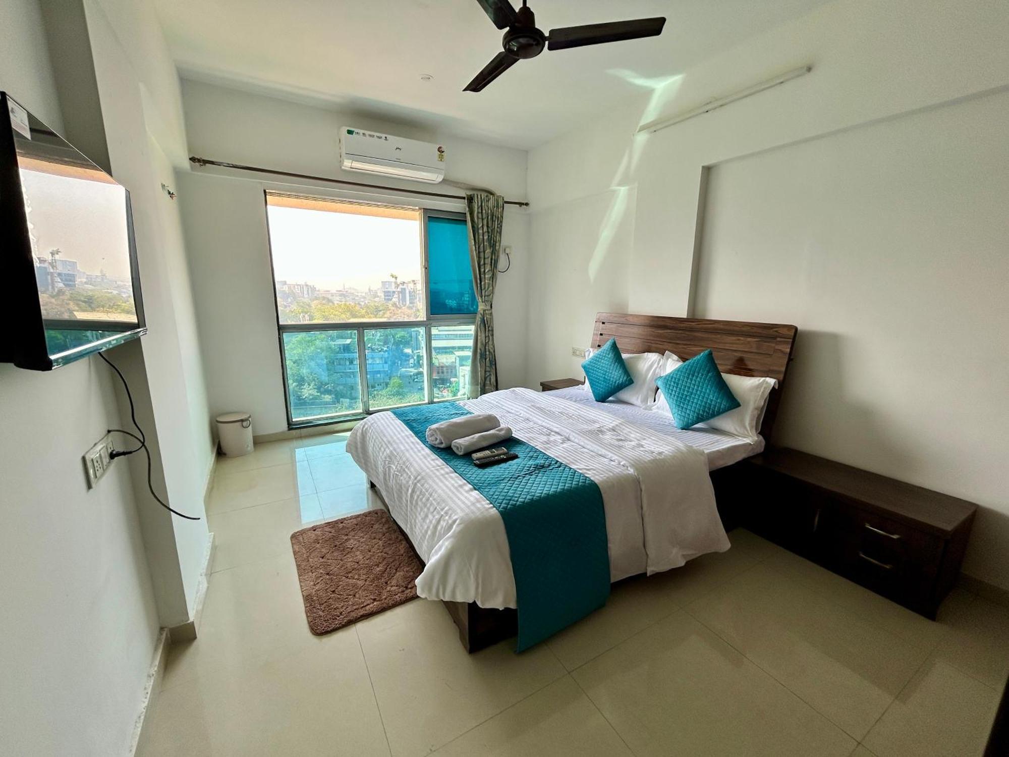 Zenith Homes - Boomerang Suites Βομβάη Εξωτερικό φωτογραφία